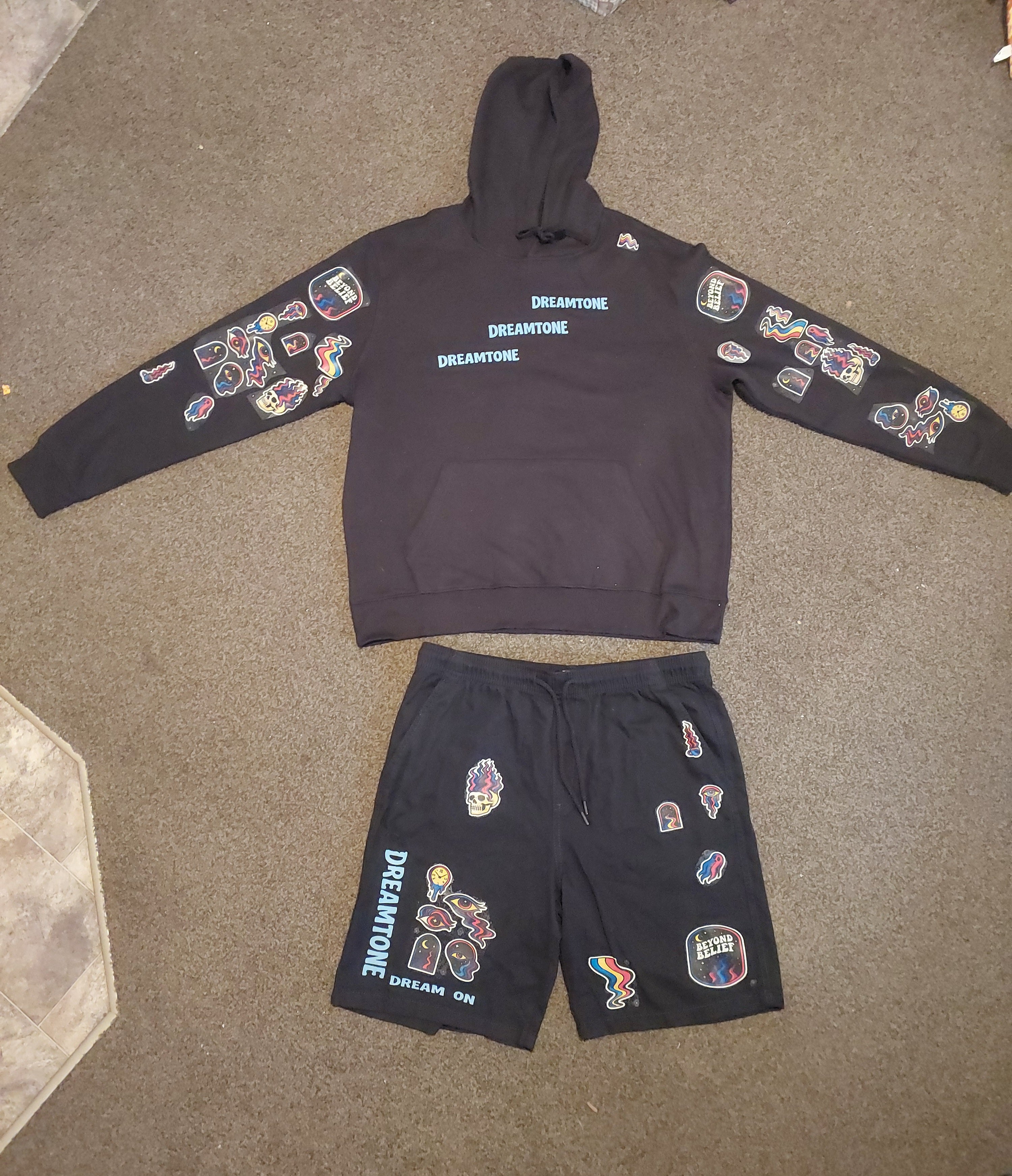 DREAMTONE HOODIE SET (EXCLUSIVE)
